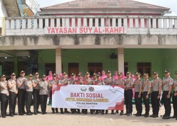 Siswa SIP Polda Banten Ulurkan Tangan: Kebahagiaan di Yayasan Suy Al-Kahfi