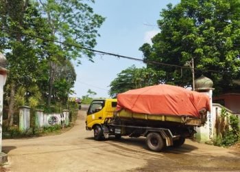 Warga Pandeglang Tolak Sampah Tangsel di TPA Bangkonol