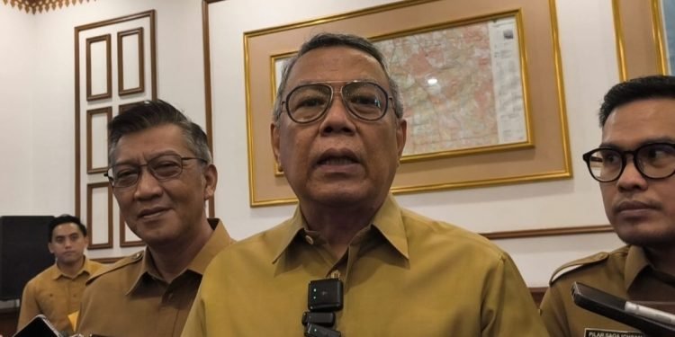 Leony Kritik Anggaran Tangsel, Walikota Benyamin Siap Beri Penjelasan!