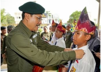 Dzaki, Sang Pejuang Pendidikan: 65 Km Tak Hentikan Langkahnya Raih Mimpi!