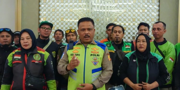 “Polantas Menyapa”: Sinergi Korlantas dan Ojol untuk Lalu Lintas yang Lebih Aman
