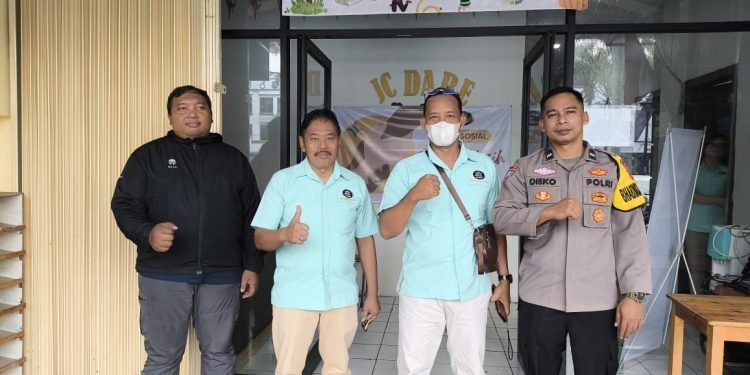 Polsek Cikupa Amankan Ibadah Minggu Kasih, Jemaat Beribadah Khidmat dalam Suasana Kondusif