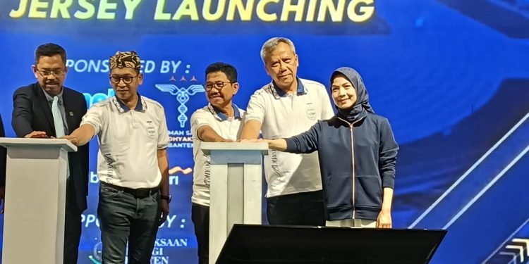 Ratu Zakiyah Hadiri Peluncuran Adhyaksa FC: Dukungan Penuh untuk Sepak Bola Serang!