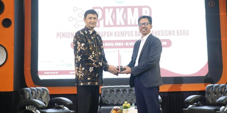 Mahasiswa Faletehan Diminta Terus Berinovasi: Sekda Zaldi Beri Motivasi di PKKMB