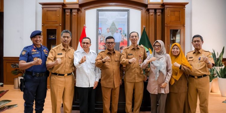 Gubernur Andra Soni Targetkan Banten Pertahankan Tradisi Juara di Pornas Korpri 2025