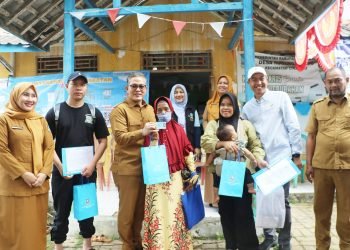 Disdukcapil Jemput Bola, Warga Cinangka Padati Gebyar Adminduk