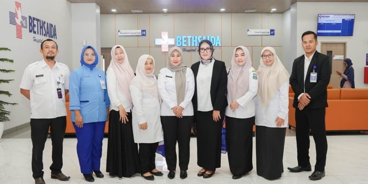 Kolaborasi Cerdas: RS Bethsaida dan Disdukcapil Serang Wujudkan Layanan Adminduk Terintegrasi