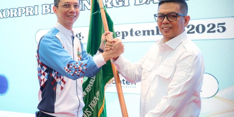 Gubernur Andra Soni Lepas Kontingen Pornas Korpri: ASN Banten Harus Jadi Teladan Sportivitas!