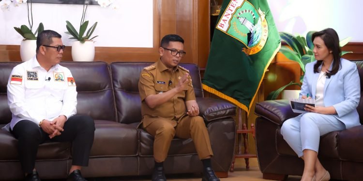 Andra Soni: Sekolah Gratis Bukti Nyata Pemerintah Hadir, Pendidikan Jadi Prioritas Utama