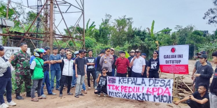 Jeritan Warga Maja: Galian Pasir Merusak Alam, Kami Segel Permanen!