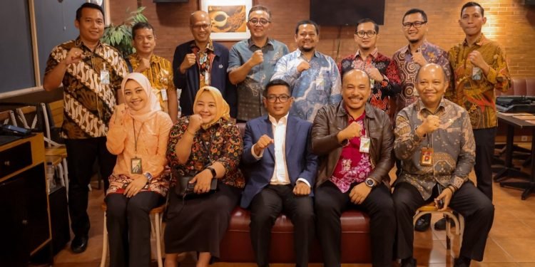 Petani dan Nelayan Banten Kini Tenang: Pemprov Daftarkan ke BPJS, Masa Depan Lebih Terjamin!