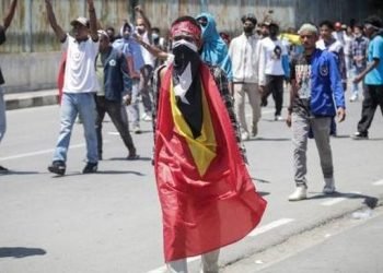 Timor Leste Memanas: Protes Mahasiswa Guncang Parlemen, Pembelian Mobil Mewah Jadi Pemicu