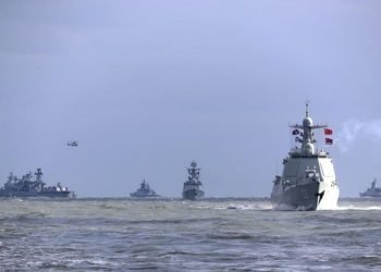 Unjuk Gigi di Pasifik: Kapal Perang Rusia-China Intai Jepang, Sinyal untuk AS?