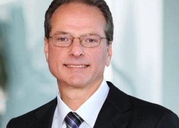 Kisah Inspiratif Henry Samueli: Dosen yang Sukses Bangun Kerajaan Bisnis Chip Broadcom