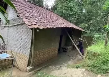 20 Tahun di Gubuk Reyot: Jeritan Pilu Pasutri Lansia di Lebak Menanti Uluran Tangan