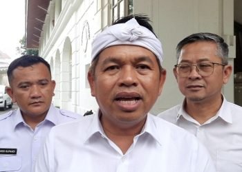 Jabar Larang Aspal Malam: Dedi Mulyadi Utamakan Mutu dan Efisiensi