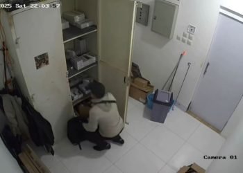 Aksi Nekat Bos Konter: Bobol Toko di Mal Cikarang, Gondol 48 Ponsel Senilai Rp 600 Juta!