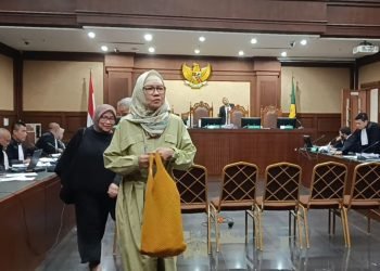 Karen Agustiawan Buka Kartu: Direktur Pemasaran Dalang di Balik Sewa Terminal BBM Merak!