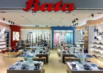 Bata Setop Produksi Sepatu: Gelombang PHK Mengintai? Menaker Turun Tangan