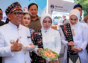 Gubernur Andra Soni Jamin Keamanan Udang Tambak Banten