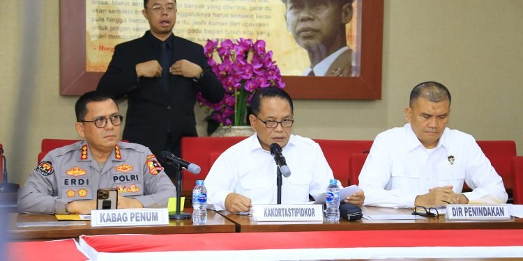 PLTU Kalbar: Proyek Ambisius Berujung Petaka Korupsi, Mantan Dirut PLN Jadi Sorotan!