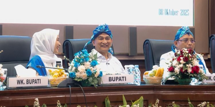 Wagub Banten Serukan Persatuan untuk Serang Maju di HUT ke-499!