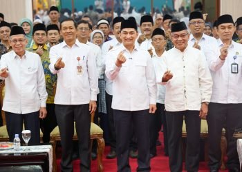 Wagub Banten Ajak ASN dan Pengusaha Salurkan Zakat Melalui Baznas