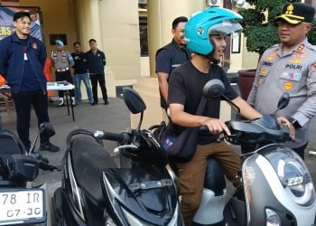 Dari Air Mata Jadi Senyum: Scoopy Umoh Kembali Berkat Polres Serang