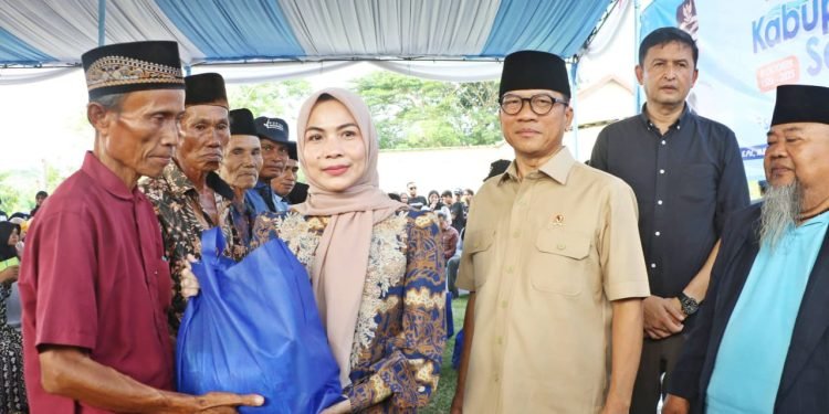 Bersama Bupati Serang Ratu Zakiyah, Mendes PDT Bakal Angkat Potensi Desa-desa di Tanara