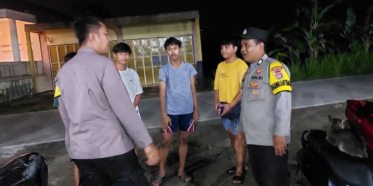 Polsek Pamarayan Intensifkan Patroli Malam, Wujudkan Kamtibmas Kondusif