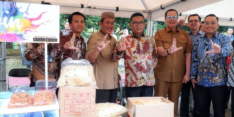 KUR Pacu Ekonomi Banten: Gubernur Andra Soni Optimis Capai Pemerataan Ekonomi