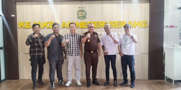Perkuat Kemitraan, SMSI Kabupaten Serang Jalin Silaturahmi dengan Kejaksaan Negeri Serang