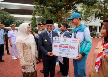 Sumpah Pemuda 2025: Gubernur Andra Soni Kobarkan Semangat Generasi Muda Banten!