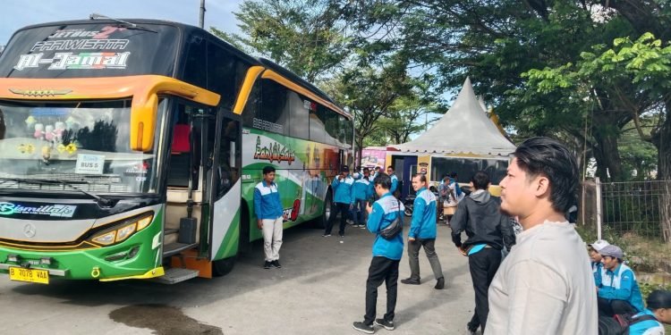 Ribuan Buruh Serang Siap Guncang Jakarta: Suarakan Aspirasi di Istana Negara
