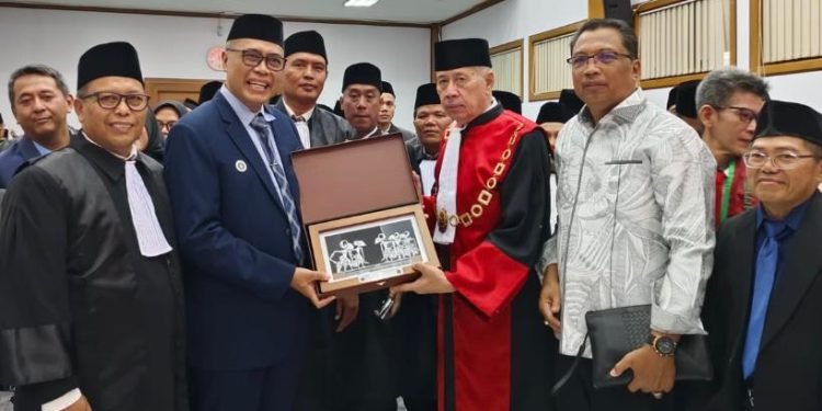 Integritas Harga Mati! KPT Bandung Ingatkan Advokat DePA-RI Jaga Etika Profesi