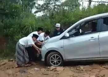 Tangisan Warga Lebak Selatan: Jalan Hancur, Harapan Hancur!