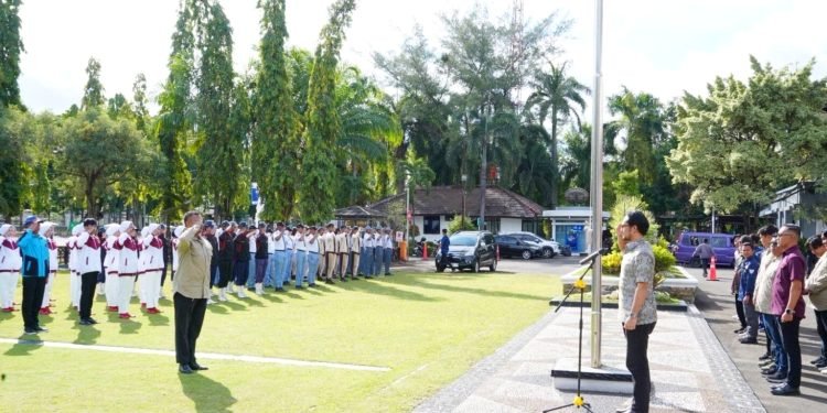 Semangat Membara! Wakil Walikota Cilegon Lepas Kontingen Paskibra dengan Pesan Inspiratif