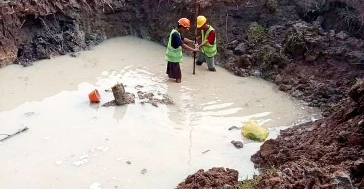 Tower BTS di Pamarayan: Warga Merasa Dijebak, Penolakan Menguat!