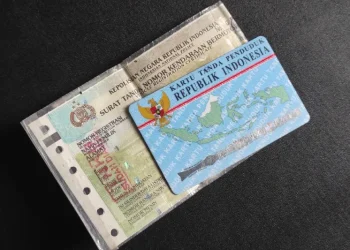 STNK Mati Gara-Gara KTP? Jangan Panik! Balik Nama Kendaraan Solusinya!