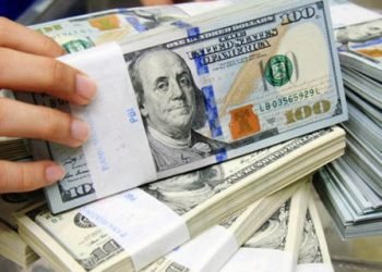 Kejagung Bersih-Bersih: Kajari Jakbar Dicopot Akibat Skandal Robot Trading!