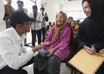 Gus Ipul “Blusukan” di Bandung: Bansos Harus Tepat Sasaran, Data Akurat Harga Mati!