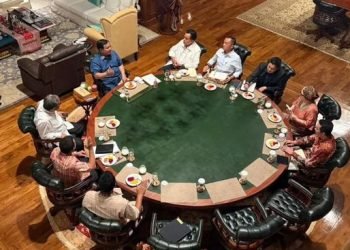 Prabowo Kumpulkan Para Pembantu di Hambalang: Bahas Isu Krusial Bangsa?