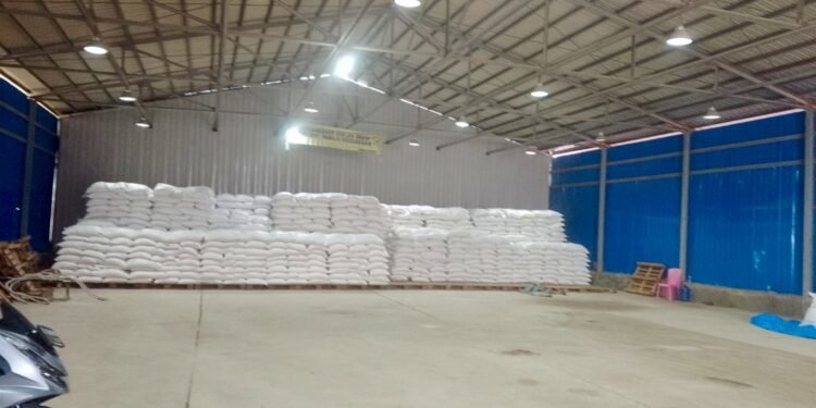 Penindakan 250 Ton Beras Impor Ilegal di Sabang Disambut Dukungan Warga dan Petani