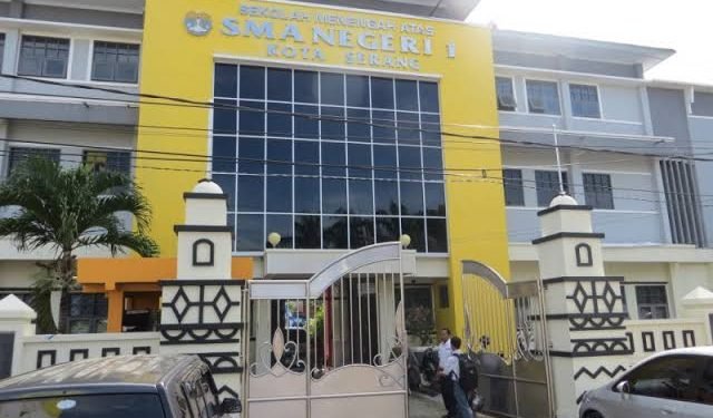 Heboh! Dugaan Suap Nilai di SMAN 1 Serang: Komite Gandeng Polisi dan Ombudsman!