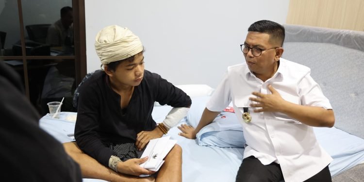 Andra Soni Jenguk Revan, Pemuda Baduy Korban Perampokan