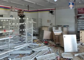 Akses Bantuan Terputus, Minimarket di Sibolga Jadi Sasaran Penjarahan Saat Warga Terjebak Krisis