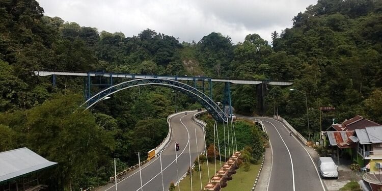 Polemik Pembongkaran Jembatan Kereta Api UNESCO di Lembah Anai Picu Penolakan Warga