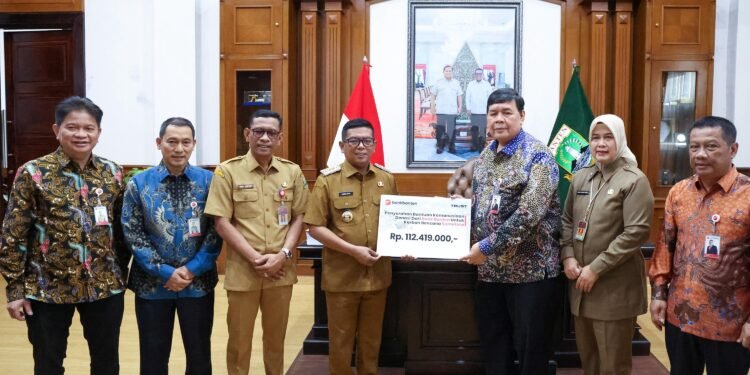 Bank Banten Salurkan Donasi Rp112,4 Juta, Banten Peduli Korban Banjir Sumatera