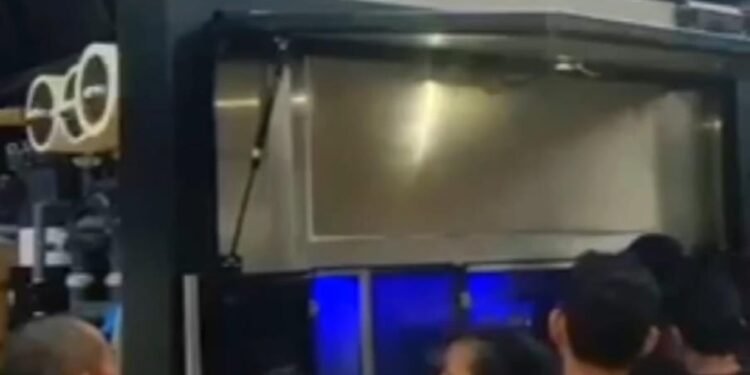 Polri Gerak Cepat, Pastikan Air Bersih Menjangkau Warga Terdampak Banjir Sumatera