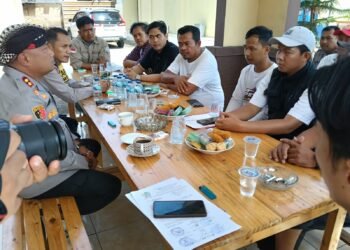 Dialog Humanis Kapolres Serang Satukan Warga dan Bumdes Parigi Soal Parkir Gacoan